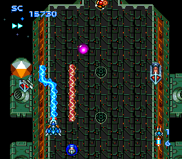 Screenshot of Blazing Lazers (Jap)